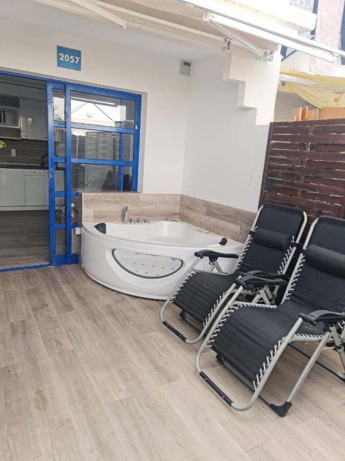 Maspalomas Jacuzzi Bungalow 大加那利岛拉斯帕尔马斯 外观 照片